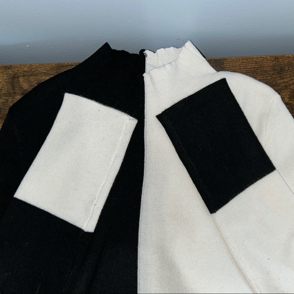 Asymmetrical Black and White Fitted Blouse